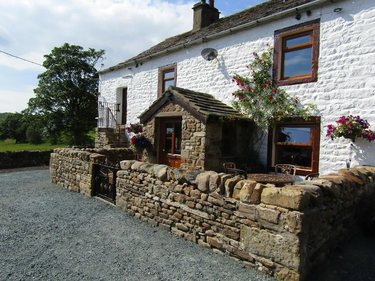 Lower Turnerford Farmhouse Newby  United Kingdom